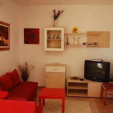 And By The Sea Pag - 11487 3*